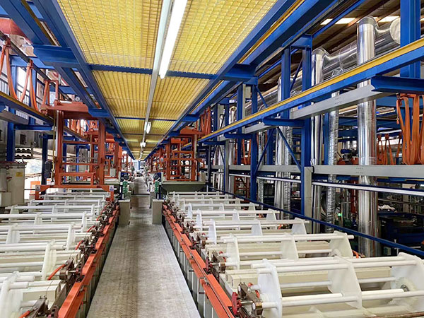 Vertical Lift Rotating Electroplating Production Line